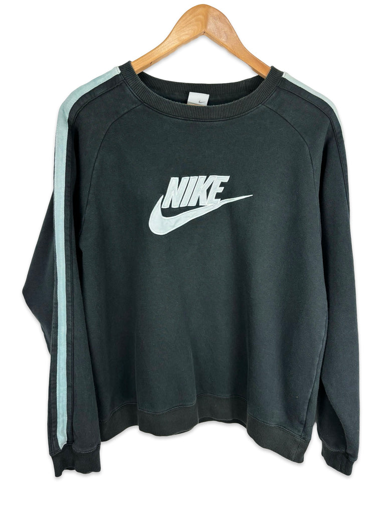 Y2K Nike Swoosh Embroidered Black Sweatshirt