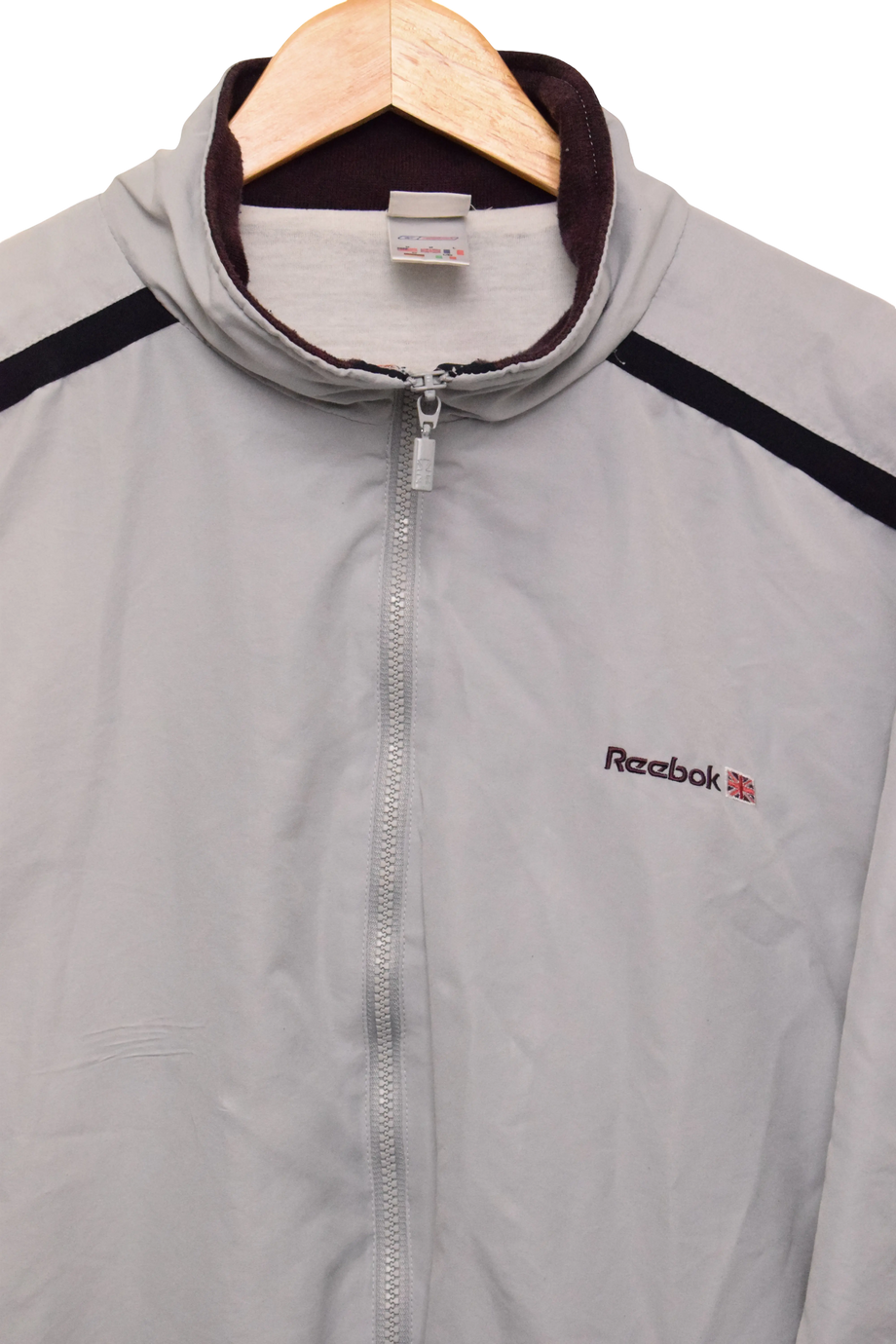 Vintage Grey Reebok Spray Jacket (M) – The Vintage Collection Bendigo